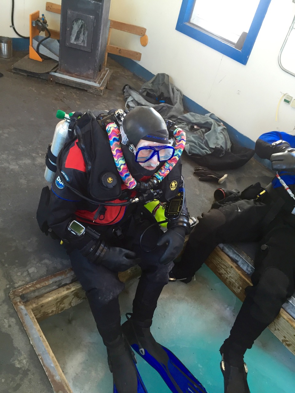 Practices of Science: Blue Water Diving   /ExploringOurFluidEarth